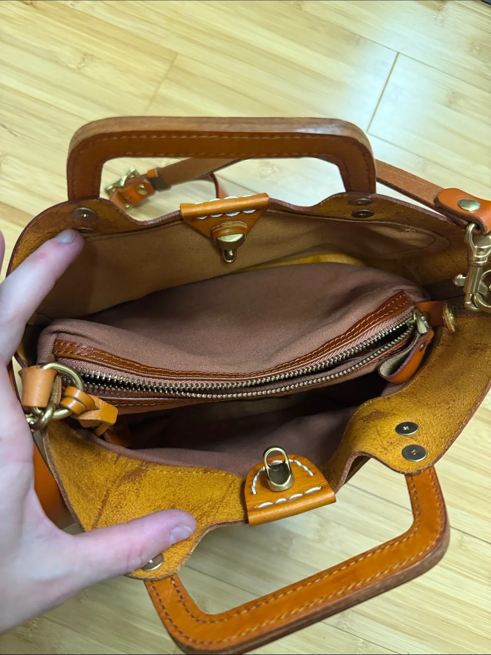 Old Trend leather modern vintage structured crossbody sprout land mini - Picture 5 of 7